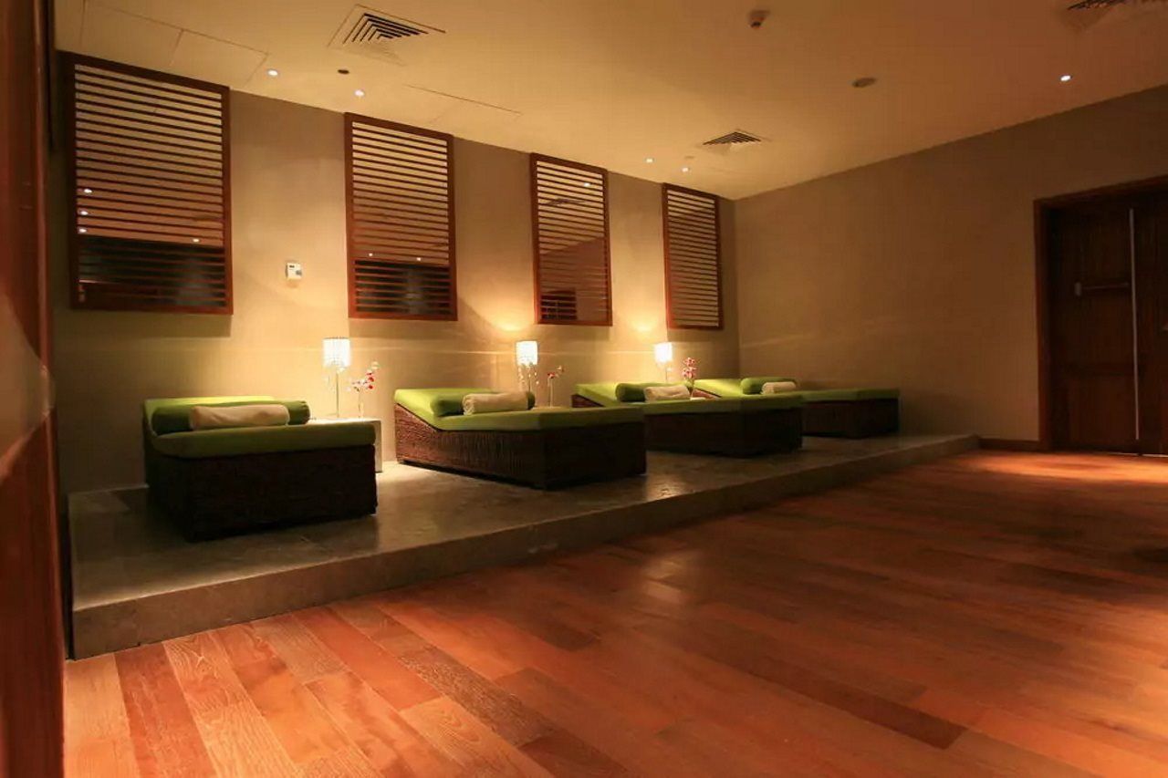 Yas Island Rotana 4*