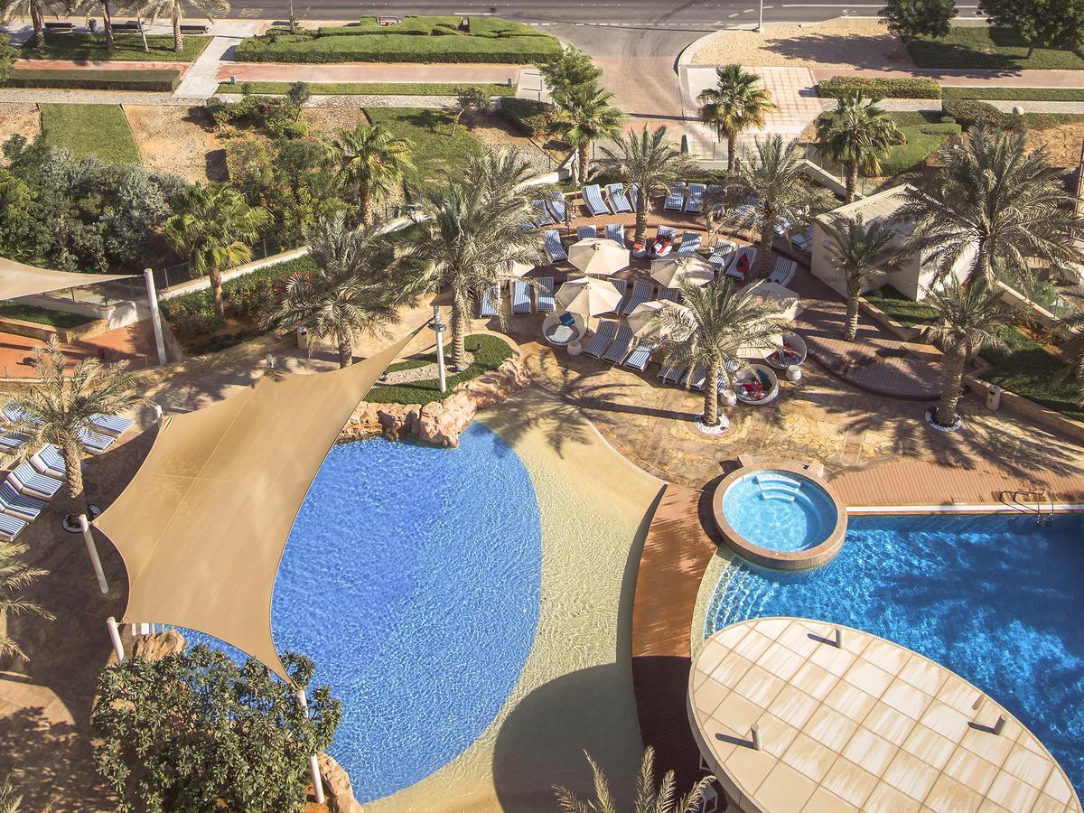 Yas Island Rotana 4*